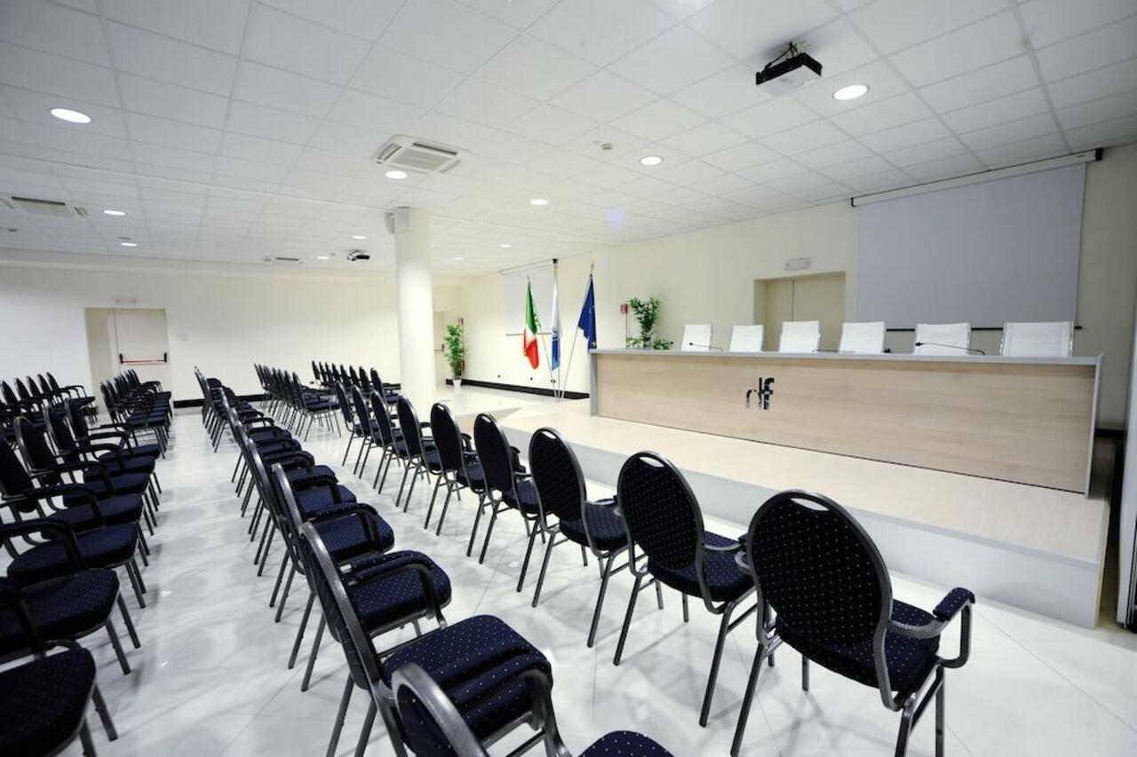 Hotel Fiera Di Brescia Luaran gambar