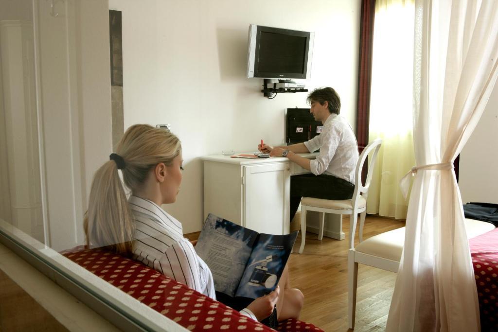 Hotel Fiera Di Brescia Luaran gambar